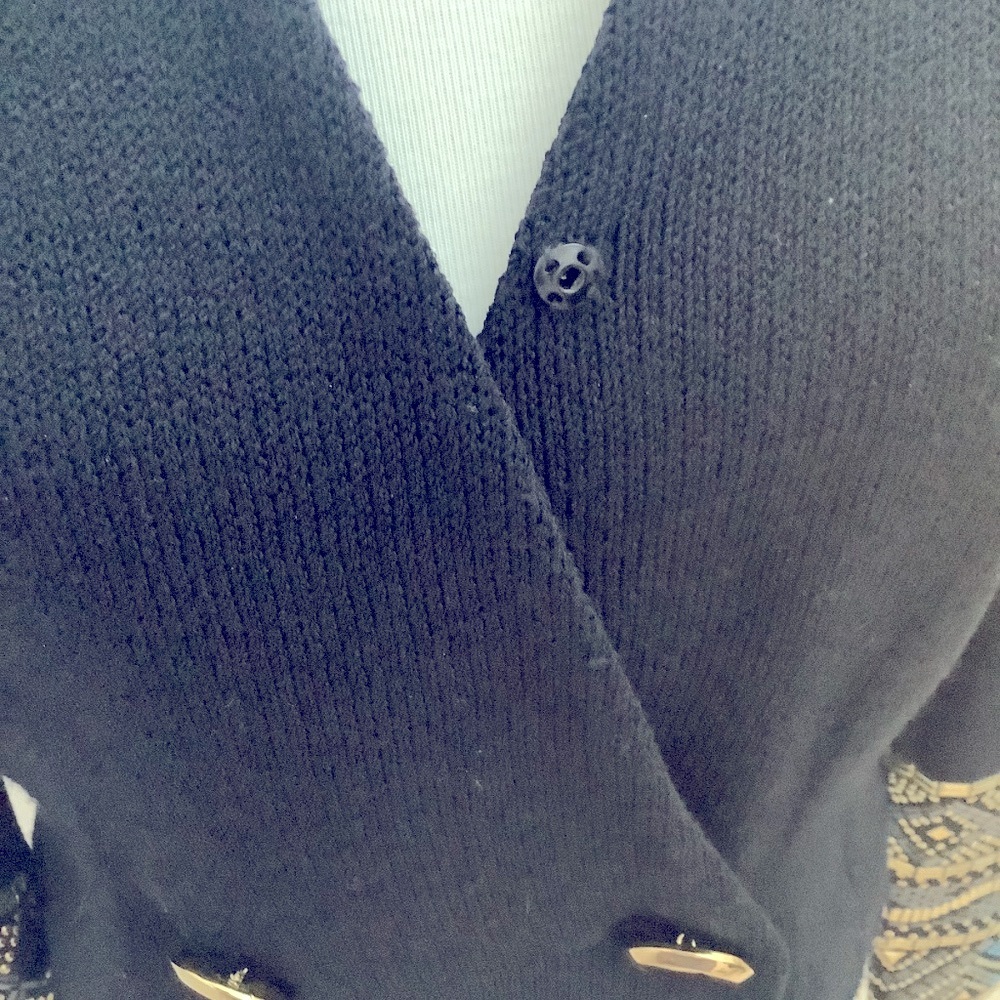 St. John Jacket Designer Navy Sweater Jacket Gold Embellishments Like New Size 6 - Picture 6 of 7